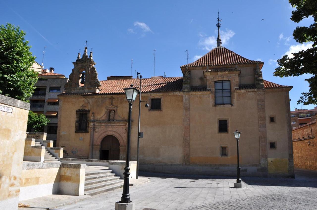 Vut Las Ursulas Salamanca Exterior foto
